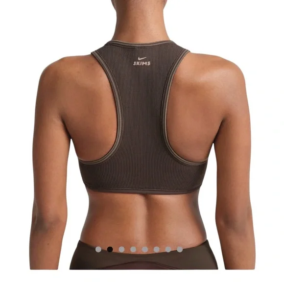 NWT Nike Skims Ribbed Seamless Racer Front Bra in Phoenix size Large SK-600 601 - Picture 2 of 4